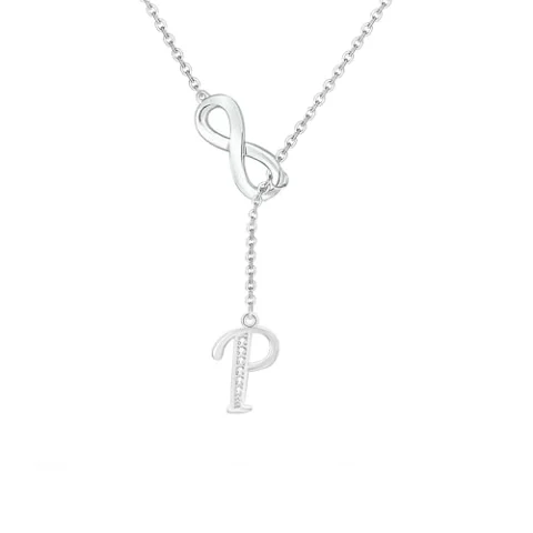 Collar con letra P SAMINO